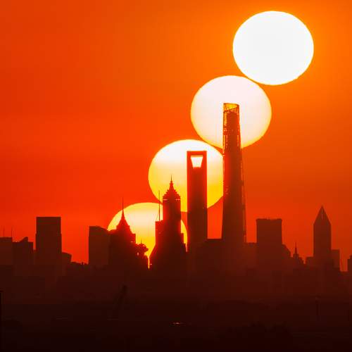 The sunrise upon Shanghai