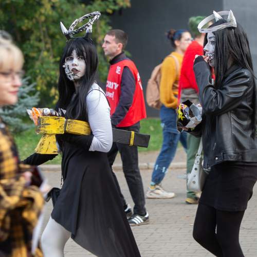 Photo #12609903
