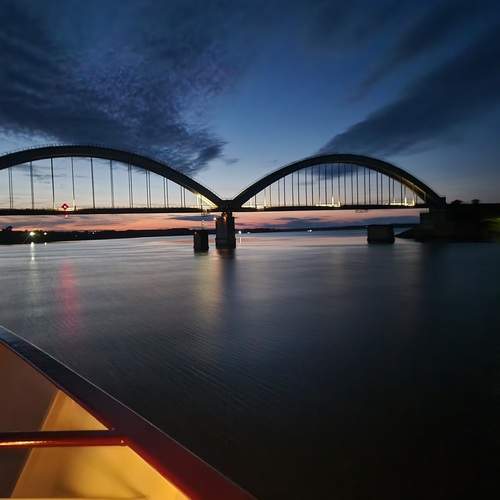 Photo #12611478