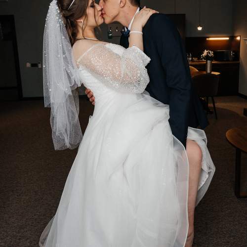 Photo #12635714