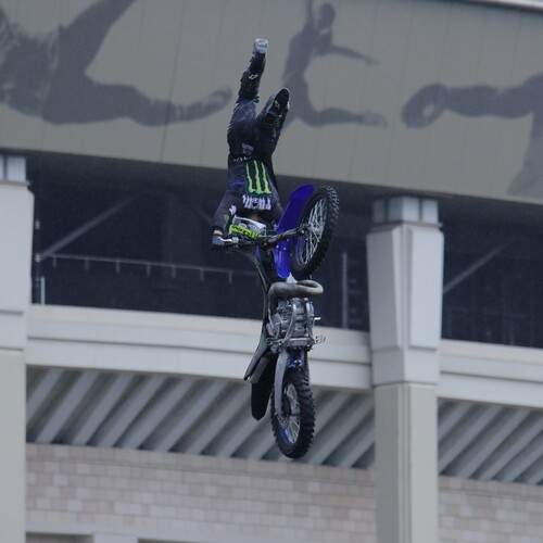 Photo #12638691