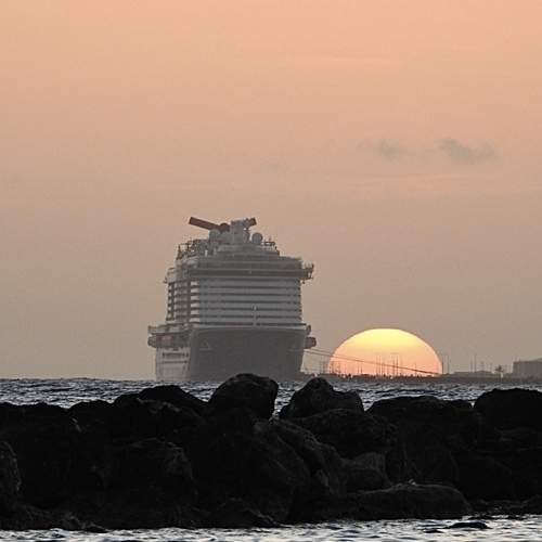 Sunset Curacao ??