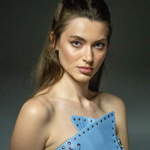 Photo #12643808