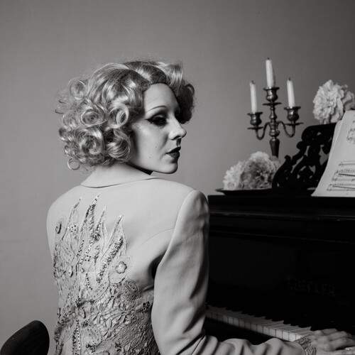 Photo #12675108
