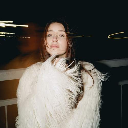 Photo #12681456