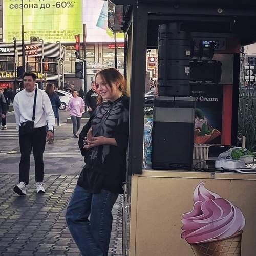 Photo #12682938