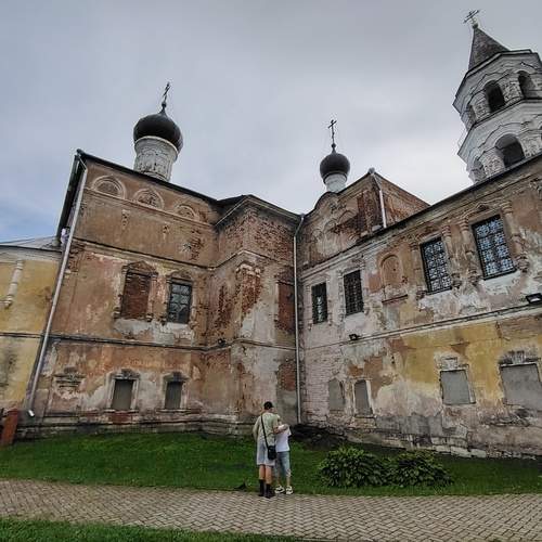 Photo #12689400