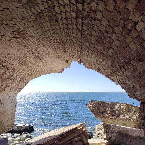 Photo #12715355