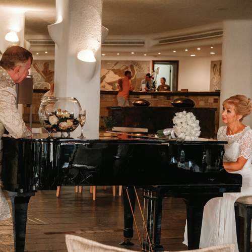 Photo #12730786