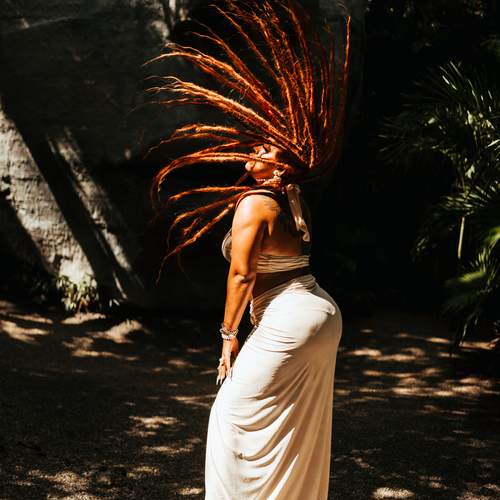 Photo #12732105