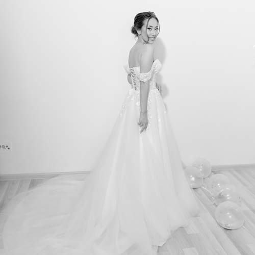 Photo #12732845