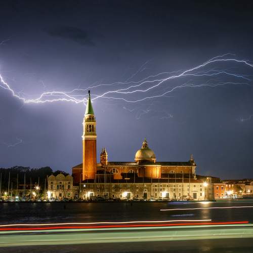 Tormenta en la laguna de Venecia
