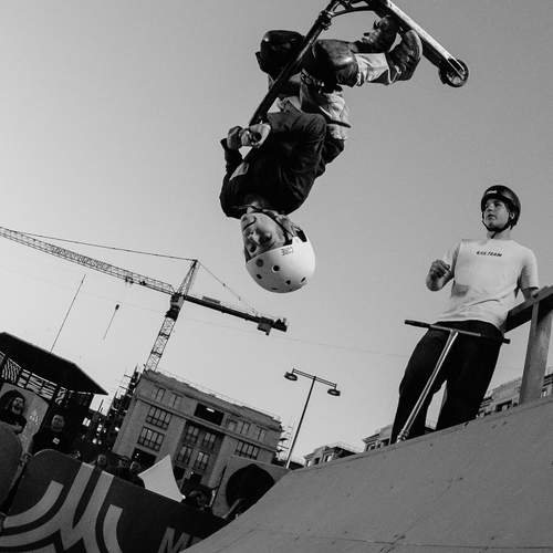 Photo #12823539
