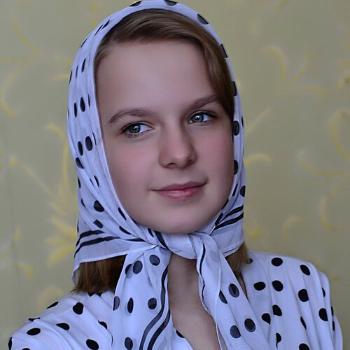 Аленка.