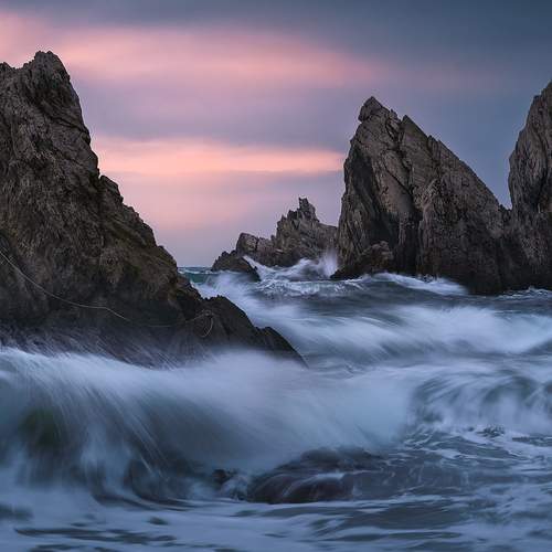 Razor Mountain And Crazy Waves