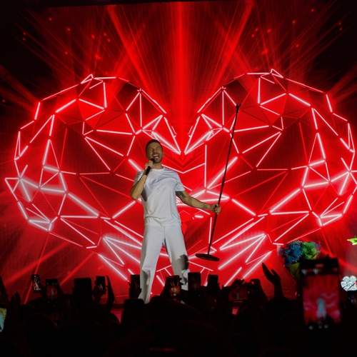 Photo #12917729