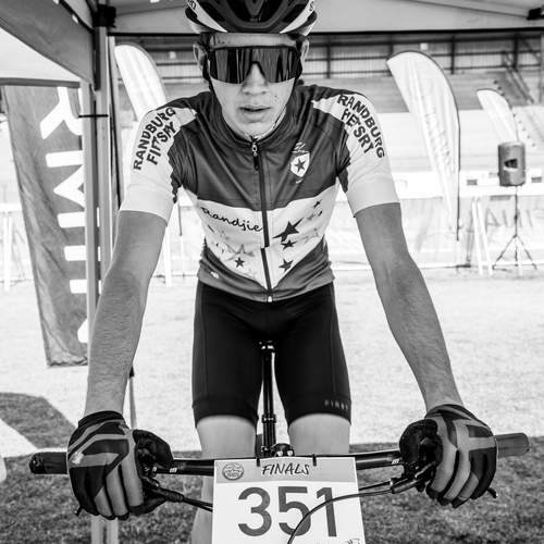 Photo #12951242