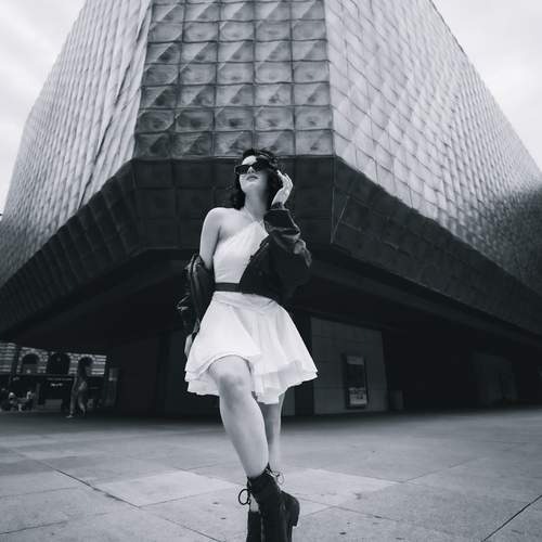 Photo #12968749