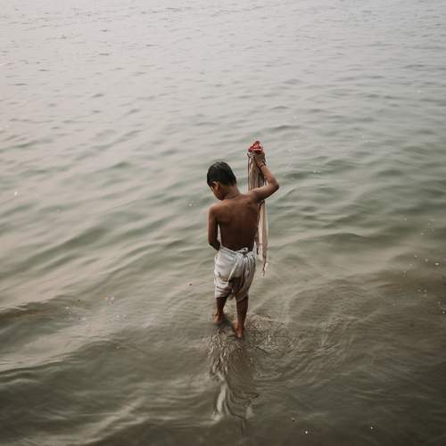 Morning rituals in Varanasi