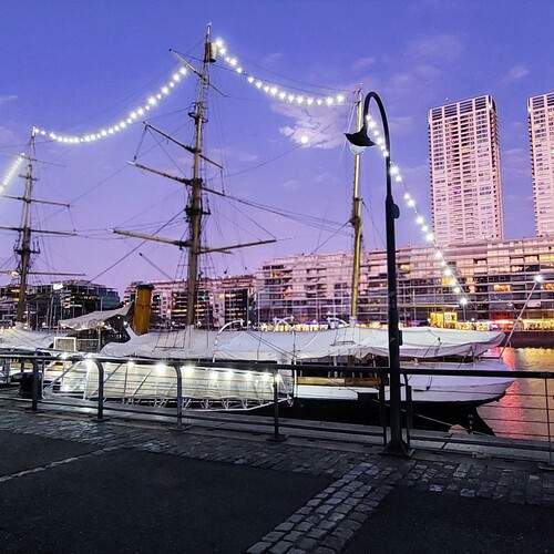 Argentina - Puerto Madero.