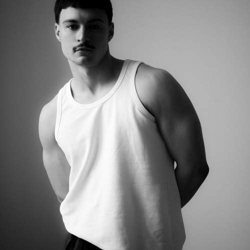 Photo #13035435