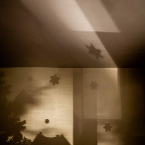 Between Dream and Daylight