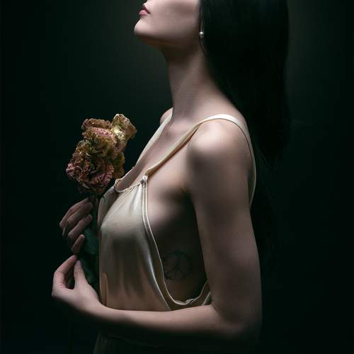 Ivana et le fleurs