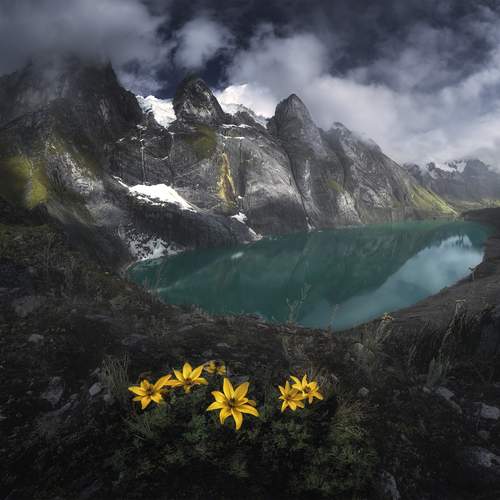 Colors of Cordillera Huayhuash