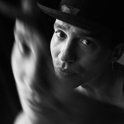 Photo #13089297