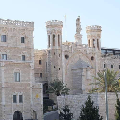 Photo #13099472
