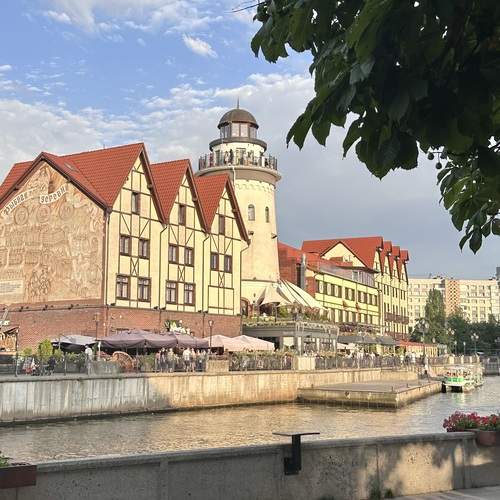 Photo #13128205