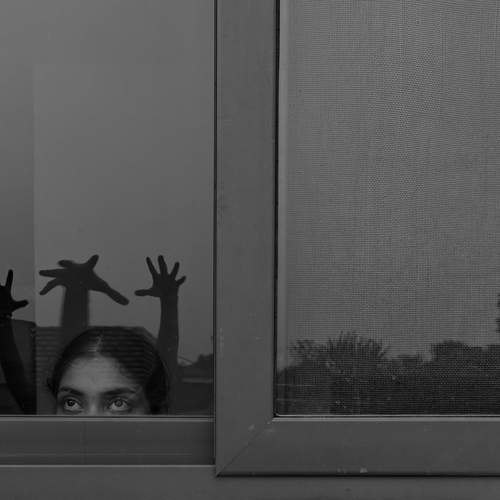 Trapped between reflection and reality