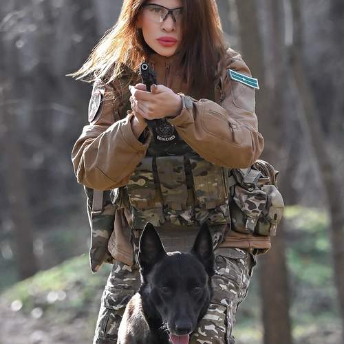 Photo #13137353