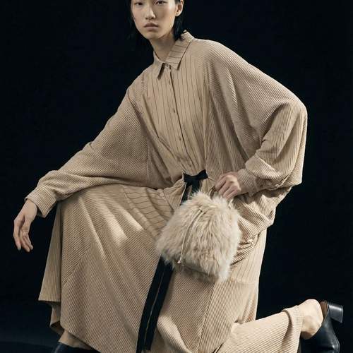 Photo #13170232