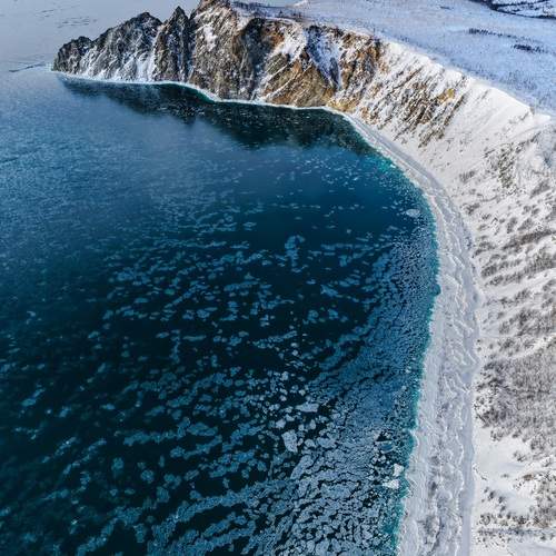 Зимний мыс Нюкля