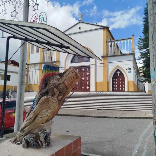 Photo #13215503