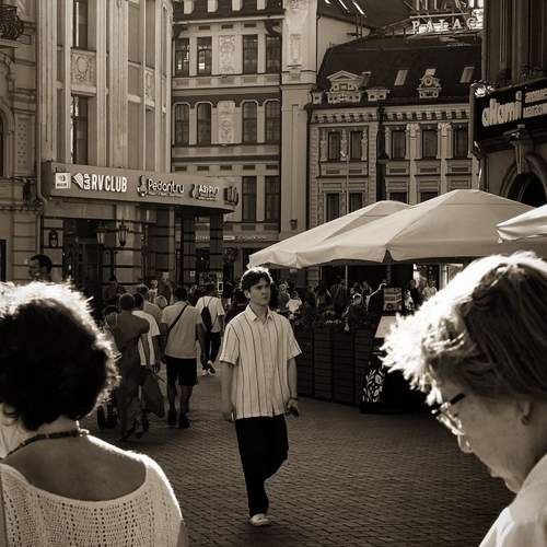 Photo #13223637