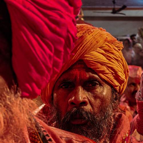 Eyes of Faith in the Crowd..