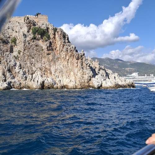 Photo #13240238