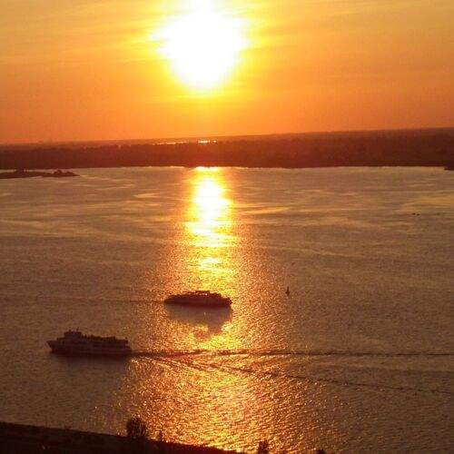 Photo #13242256