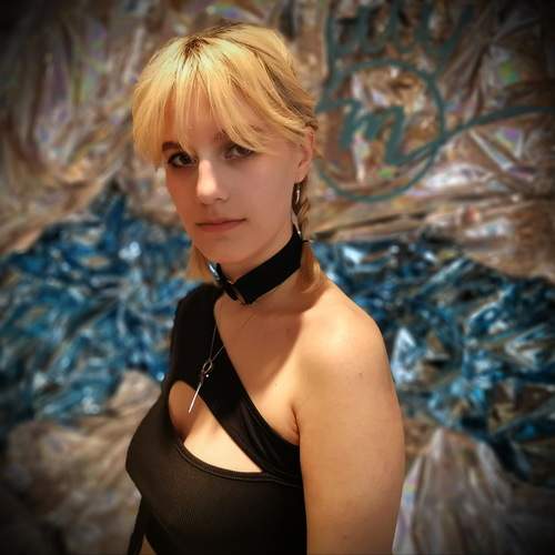 Photo #13258578