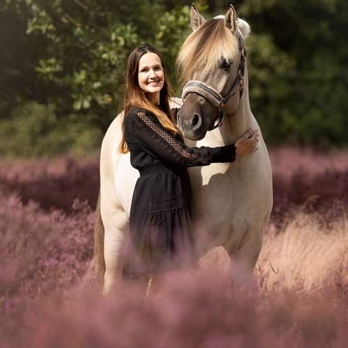 Photo #13262256