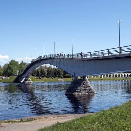 Мост через Волхов