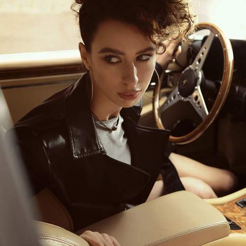 Photo #13300256