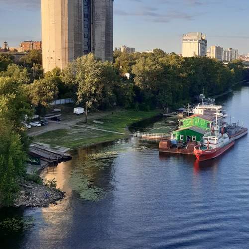 Photo #13302219