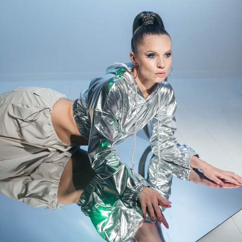 Photo #13305506