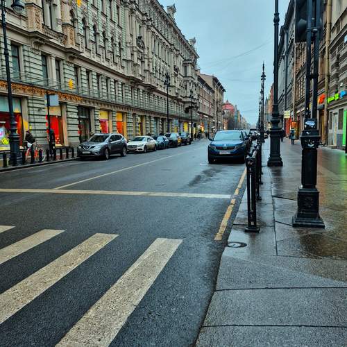 Photo #13317900