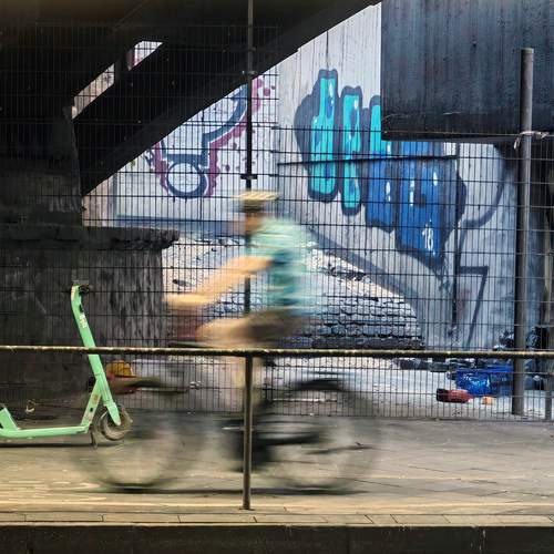 Photo #13325175