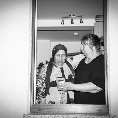 Friendship in Görzke – Syrian Woman & German Woman