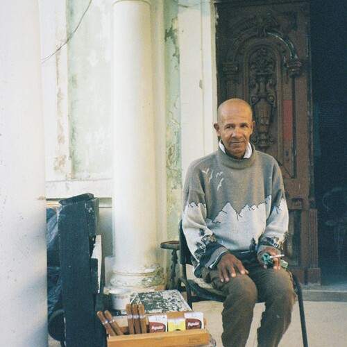 Cigar Seller
